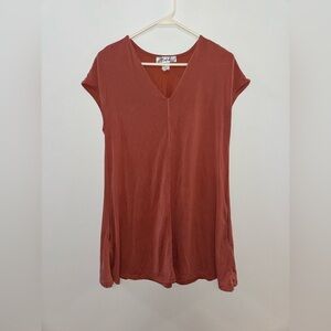 Pre-Owned SM Feelib Red Sleeveless Dress